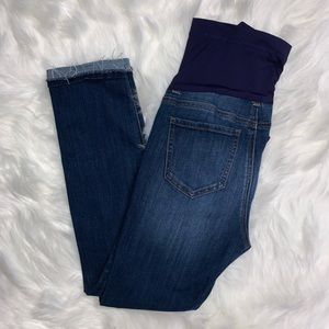 Pinkblush Maternity Capris Size 25